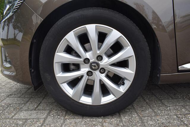 Renault CLIO 1.0 TCe Intens / Keyless / Parkeerhulp / Camera / Bluetooth / BOSE stereo / Start- stop