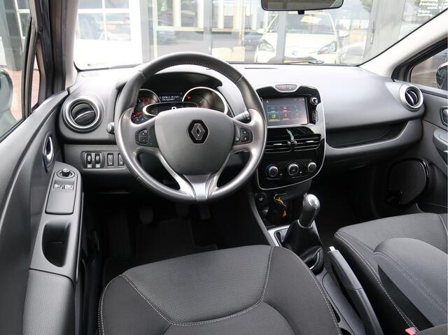 Renault CLIO Estate 0.9 TCe Night&Day