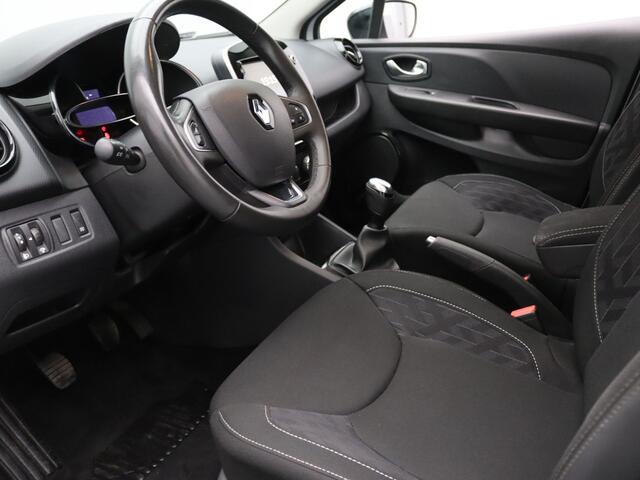 Renault CLIO Estate 90pk TCe Limited Airco | Cruise | Navi | Parkeersens. achter | Trekhaak