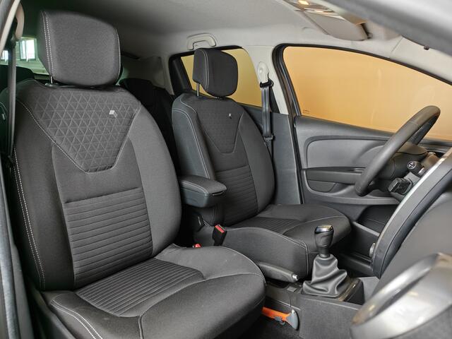 Renault CLIO 0.9 TCe Limited navigatie | lmv | pdc | cruise control