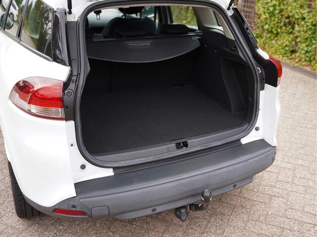 Renault CLIO Estate 0.9 TCe Zen | Trekhaak | Navi | PDC | NAP