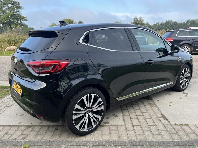Renault CLIO 1.0 TCe Initiale Paris / Groot scherm / Stoelverw. + Stuurverw. / Camera / Bose / Apple Carplay - Android Auto / Keyless / LMV /