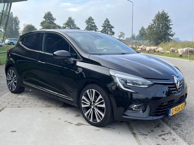 Renault CLIO 1.0 TCe Initiale Paris / Groot scherm / Stoelverw. + Stuurverw. / Camera / Bose / Apple Carplay - Android Auto / Keyless / LMV /