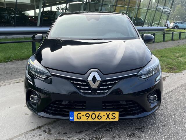 Renault CLIO 1.0 TCe Initiale Paris / Groot scherm / Stoelverw. + Stuurverw. / Camera / Bose / Apple Carplay - Android Auto / Keyless / LMV /