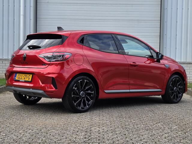 Renault CLIO 1.6 E-Tech Full Hybrid 145 esprit Alpine / ZEER LAGE KM STAND! / 1e Eigenaar / Stoel & Stuurverwarming / 360 Graden Camera / Adaptieve Cruise Control / Sensoren Rondom /
