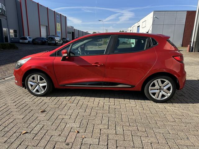 Renault CLIO 0.9 TCE Limited Vol Opties Nette Auto!