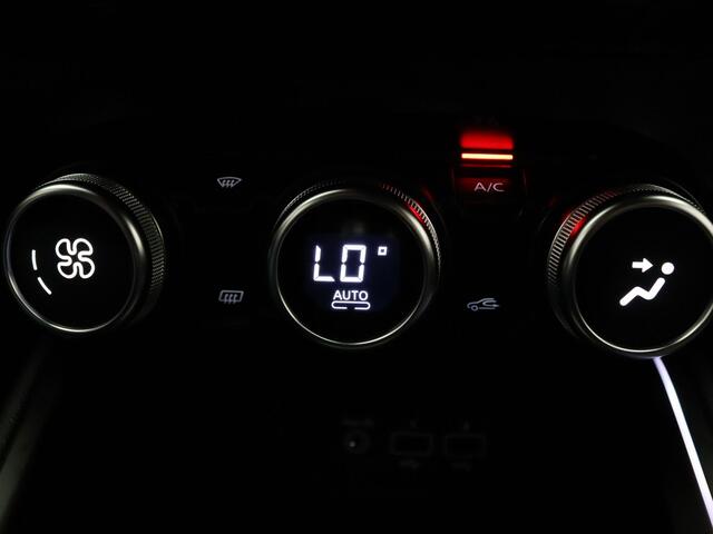 Renault CLIO TCe 90pk Intens Camera | Cruise | Navi | Parkeersens. v+a | Stoel-/stuurverw.