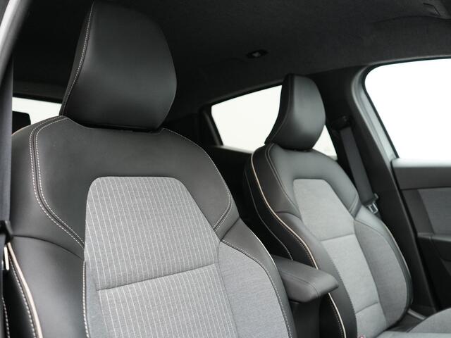 Renault CLIO 1.0 TCe 90 Techno 92pk | Adaptive Cruise | 360 Camera | Virtual | Apple Carplay | Keyless | Navigatie | DAB |