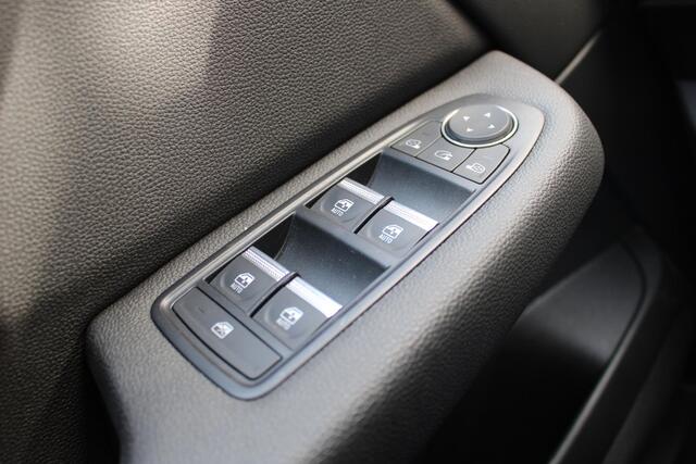 Renault CLIO 1.0 TCe Intens Navigatiesysteem | Parkeer sensoren | Apple Carplay Android Auto