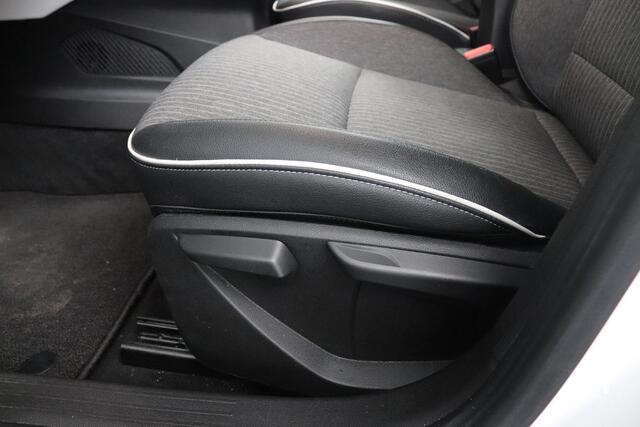 Renault CLIO 1.0 TCe Intens | Two Tone | Bose Audio | Stoel verwarming |
