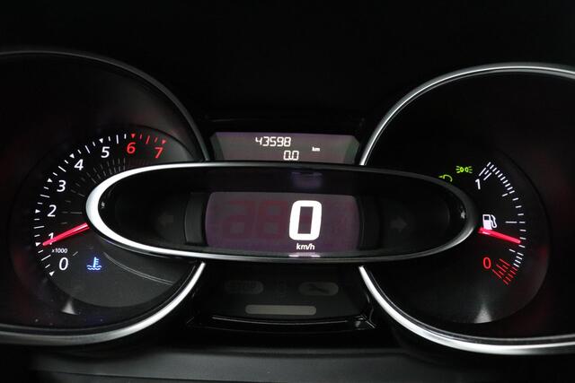 Renault CLIO Estate TCe 90 Intens | Trekhaak | Climate Control | Parkeersensoren |