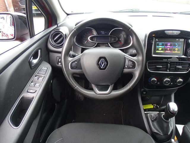 Renault CLIO Estate 0.9 TCe Limited
