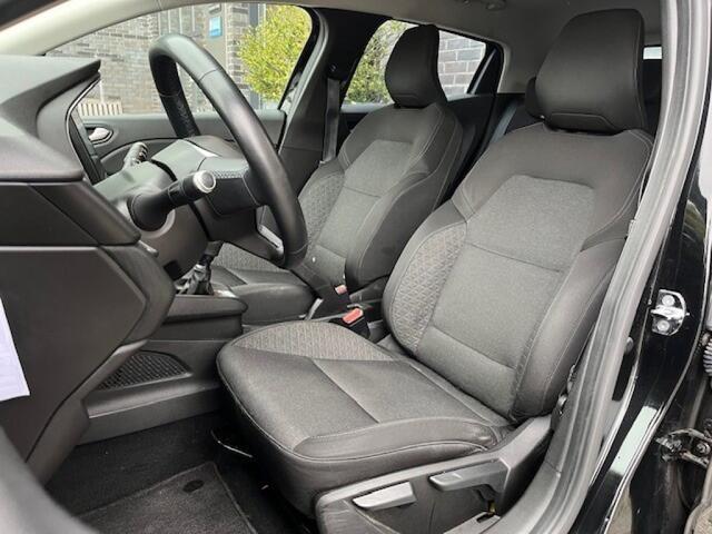 Renault CLIO 1.0 TCE - NAVI - 5-DRS. - ORG. NL.