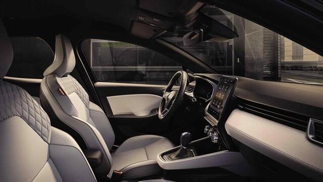 Renault CLIO 1.3 TCe automaat Initiale Paris *Verwacht*