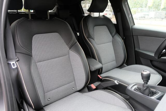 Renault CLIO 1.0 TCe 90pk Techno | Navi | App Connect | Climate | Cruise | Camera | Keyless | PDC