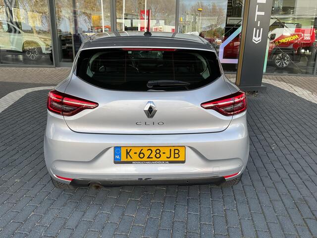 Renault CLIO 1.0 TCe Intens LICHTMETALEN VELGEN / PARKEERSENSOREN / ACHTERUITRIJCAMERA / ELEKTRISCHE BEDIENBARE RAMEN / CRUISE CONTROL / BLEUTOOTH / NAVIGATIESYSTEEM / LANE DEPARTURE