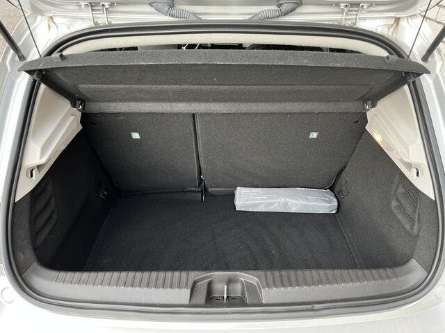 Renault CLIO 1.0 TCe 90 Evolution | Apple CarPlay / Android Auto | All-Season banden | Parkeersensoren | Cruise Control |