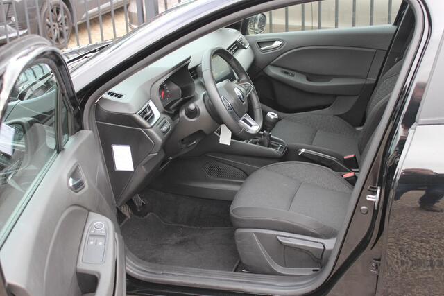 Renault CLIO 1.0 TCe 90 Equilibre, Apple Carplay!