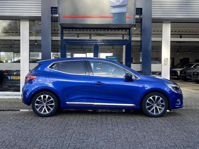 Renault CLIO 1.6 E-Tech Hybrid 145 Techno / Automaat / NL-Auto / 1e-Eigenaar / Dealer-Onderhouden / Cruise-Control / Climate-Control / Trekhaak / LED / Keyless / Apple-Carplay & Android-Auto / Sfeerverlichting / DAB Radio-Bluetooth / Navi / PDC V+A met Camera / 16'' L