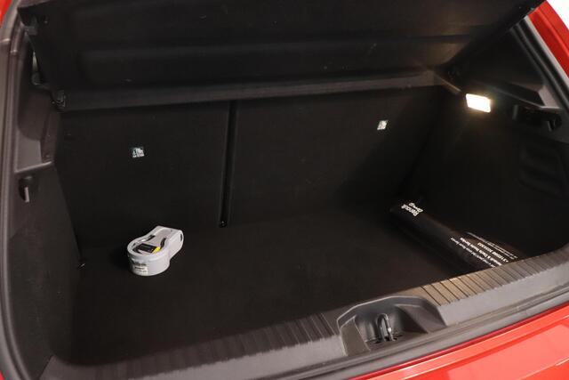 Renault CLIO 1.6 E-Tech Full Hybrid 145 esprit Alpine | Sportstoelen | Rondomzicht Camera | Smartphone intergratie | Climate control | Adaptieve cruisecontrol |