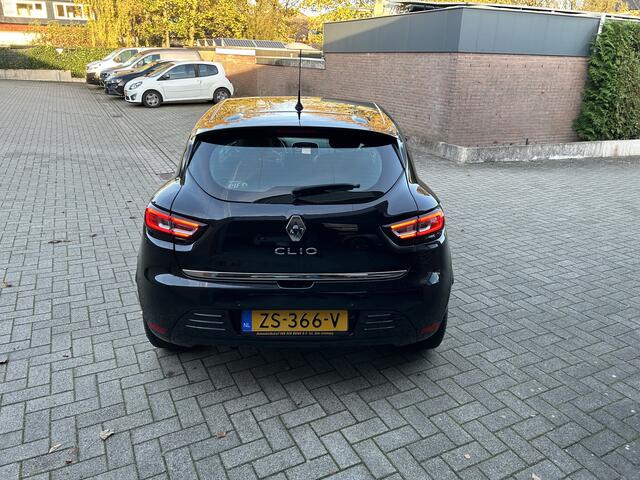 Renault CLIO 1.2 TCe Intens/Automaat/ All season banden