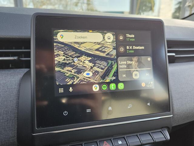 Renault CLIO 1.6 E-Tech Hybrid 145PK Automaat / Apple Carplay & Android Auto / Parkeersensoren / Cruise Control / Airco /