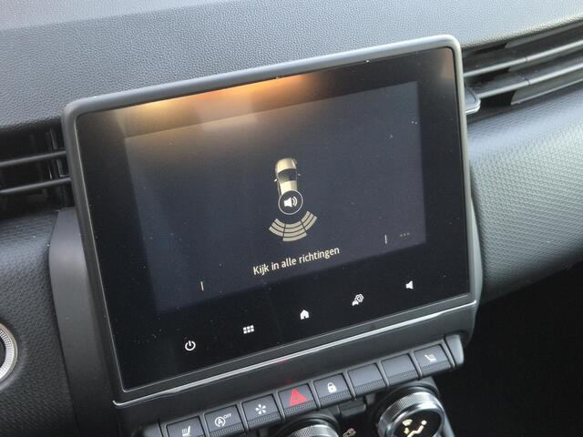 Renault CLIO 1.0 TCe Intens Handgeschakeld / Allseason banden / Pack winter / Pack Easy Link / Apple Carplay Android Auto / Stuur-, en Stoel verwarming / Cruise control / Navigatie / Keyless Entry/Start / Draadloze telefoon lader /