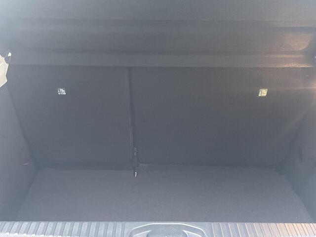 Renault CLIO 1.0 TCe Zen | Navigatie | Lichtmetalen velgen | Cruise control |