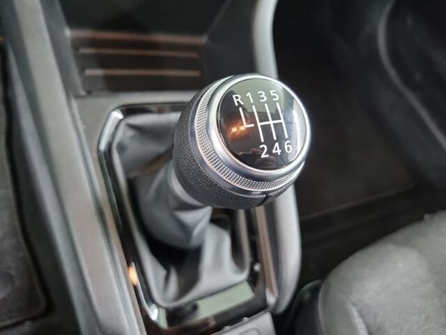 Renault CLIO 1.0 TCe Zen 1e-Eig. & Keurig-Onderh. BOVAG-Garantie. NL-Auto.