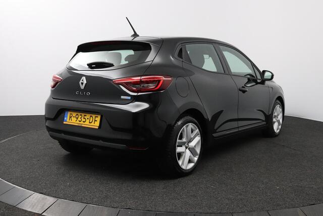 Renault CLIO 1.6 E-Tech Full Hybrid 140 Business | Navigatie | Parkeersensoren | Camera |