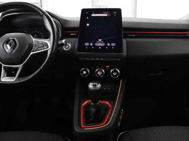 Renault CLIO 1.0 TCe Intens | Carplay | Navigatie | Camera | Keyless | Full LED | Climate control | Half leder | Cruise control | Parkeerhulp