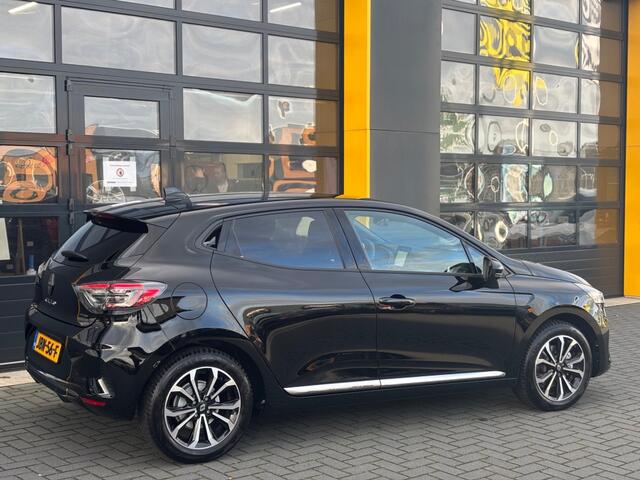 Renault CLIO 1.6 E-Tech Full Hybrid 145 Techno Pack Winter Grote Navi