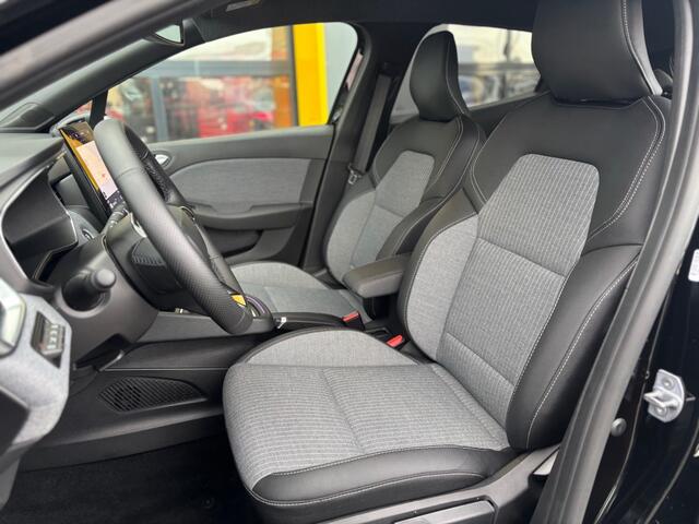 Renault CLIO 1.6 E-Tech Full Hybrid 145 Techno Pack Winter Grote Navi