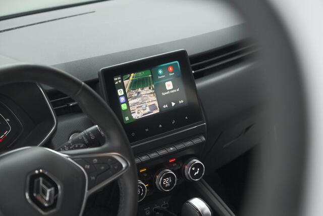 Renault CLIO TCe 130 EDC Intens | Rondom Camera | Apple Carplay | Parkeersensoren | Climate Control