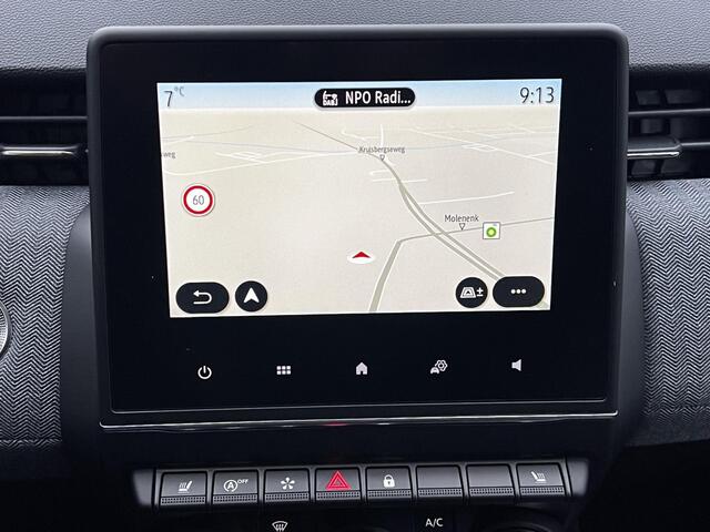 Renault CLIO 1.0 TCe 90 GPF techno / Fabrieksgarantie tot 07-2027** / Slechts 1.282 km / Stuur- en stoelverwarming / Navigatie / Apple Carplay Android / 16"LM wielen /