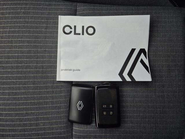 Renault CLIO 1.0 TCe 90 GPF techno / Fabrieksgarantie tot 04-2027** / Dealer onderhouden / Pack winter / Achteruitrijcamera / Stuur-en Stoelverwarming / Apple Carplay Android Auto / Navigatie /