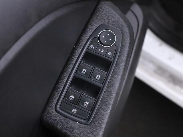 Renault CLIO 1.6 E-Tech Automaat Full Hybrid 145 evolution