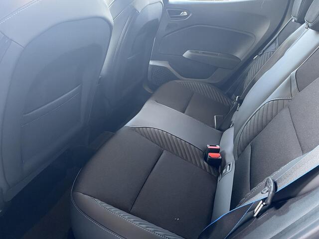 Renault CLIO 1.6 E-Tech Full Hybrid 145 esprit Alpine / VOORRAAD ACTIE NIEUW! / 3000,- KORTING / 5 JAAR GARANTIE / OP=OP /