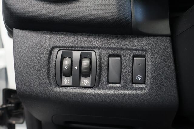 Renault CLIO 0.9 TCe Limited 90pk | Climate Control | Parkeersensoren