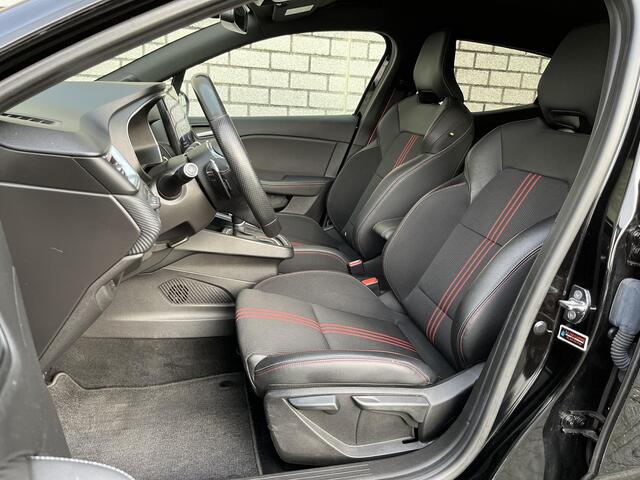 Renault CLIO 1.3 TCe R.S. Line | 360° Camera | Apple CarPlay / Android Auto | Navigatie |