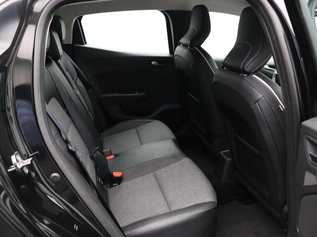 Renault CLIO 1.0 TCe Bi-Fuel Intens | Parkeersensoren achter | Navigatie | Climate control | Cruise control |