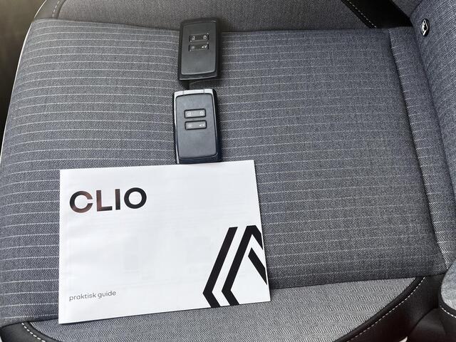 Renault CLIO 1.0 TCe 90 GPF techno / Fabrieksgarantie tot 07-2027** / Navigatie / Stuur- en stoelverwarming / Climate Control / Apple Carplay Android / 16" LM wielen /