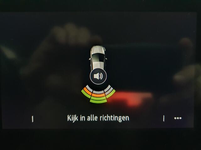 Renault CLIO 1.0 TCe Intens NAVI/AIRCO/LMV