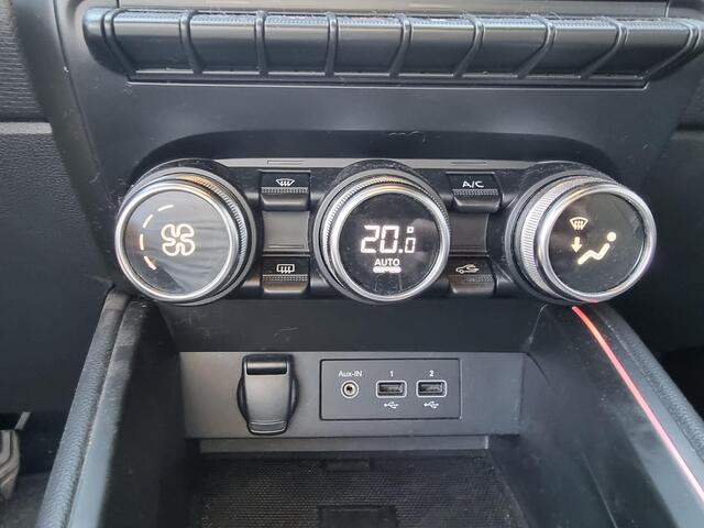 Renault CLIO 1.0 TCe Intens | Trekhaak | Parkjeersensoren | Climate Control |