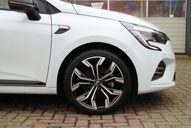 Renault CLIO 1.6 E-Tech Hybrid 140 Lutecia | Camera | Carplay | LED |