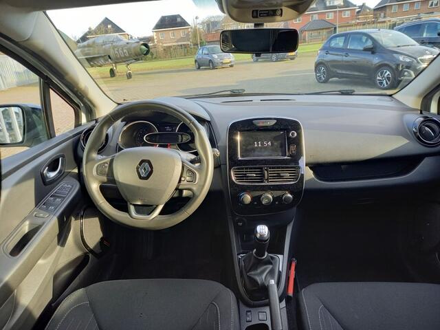 Renault CLIO Estate Limited