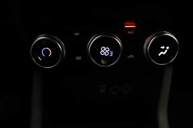 Renault CLIO 145pk E-Tech Hybrid Techno Automaat Airco | Cruise | Carplay | Parkeersens. achter