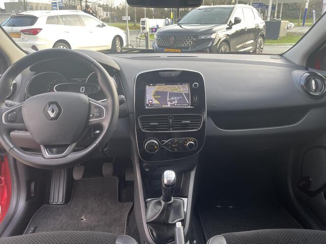Renault CLIO Estate 0.9 TCe Intens | Trekhaak | Climate Control | Bochane onderhouden |