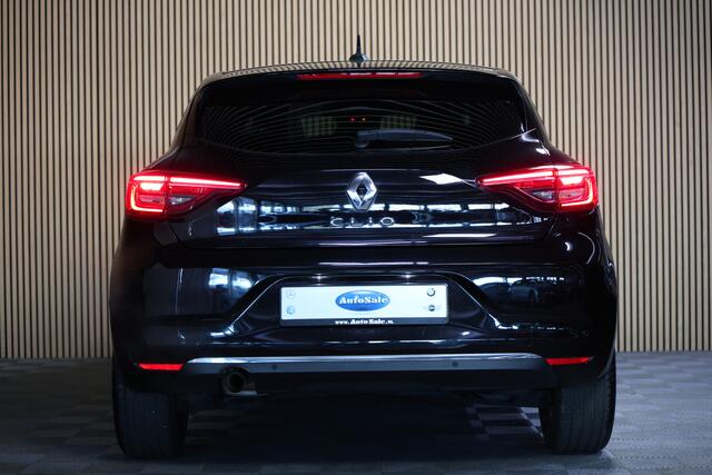Renault CLIO 1.3 TCe Intens AUTOMAAT NAVI CARPLAY CAMERA PDC '20
