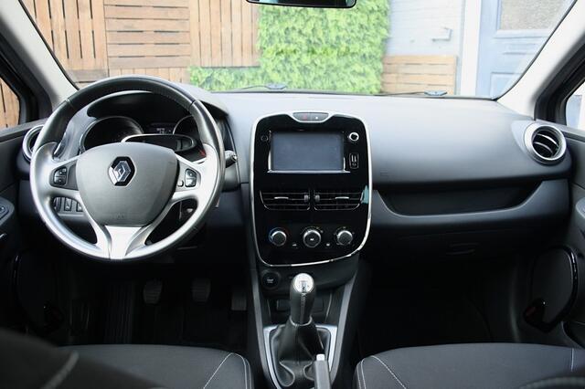 Renault CLIO Estate 0.9 TCe Limited / NAP / Navi / Trekhaak / PDC / VOL dealer. ondh.
